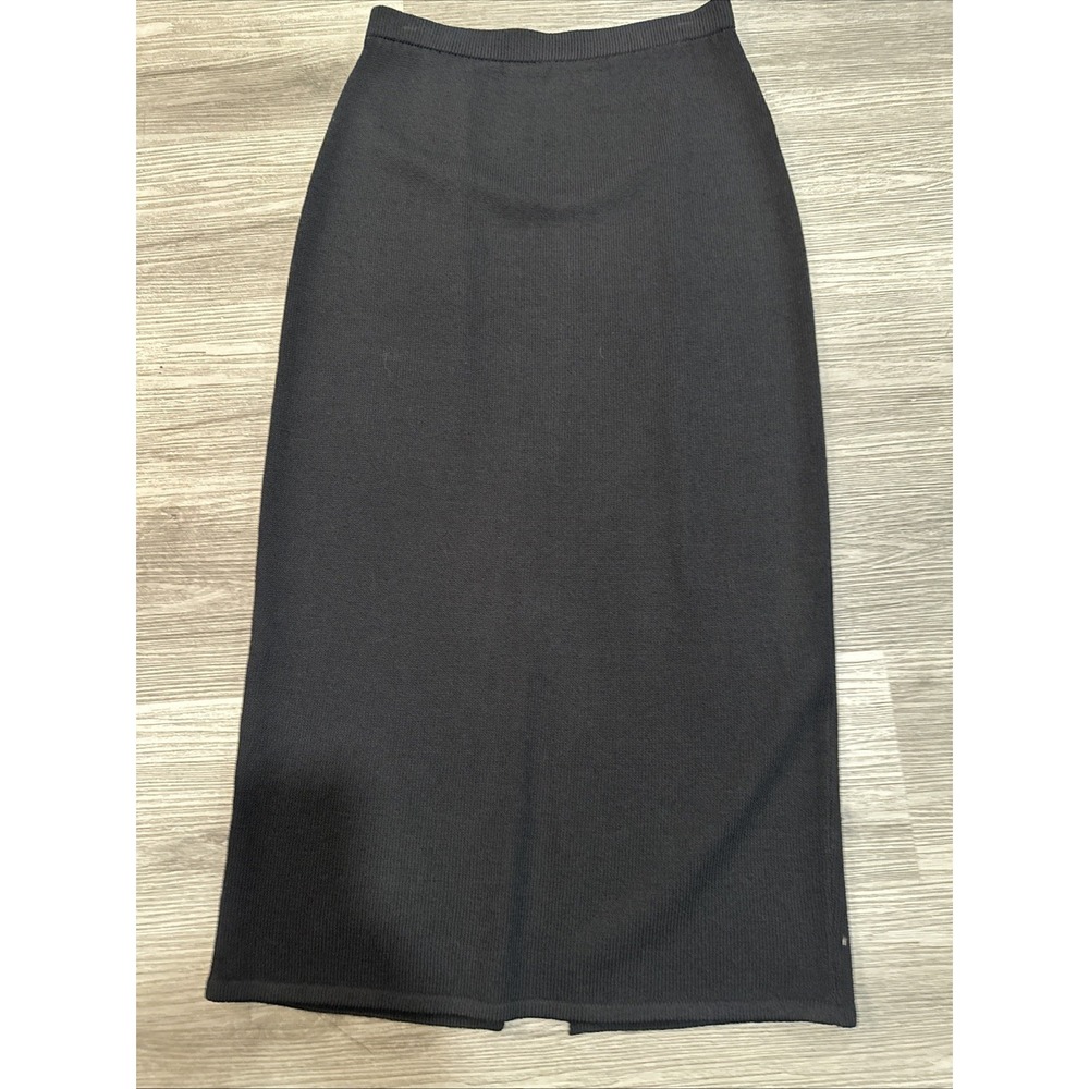 ST. JOHN BASICS ELASTIC WAIST BLACK KNIT Back SLIT LONG PULL ON SKIRT SIZE 8